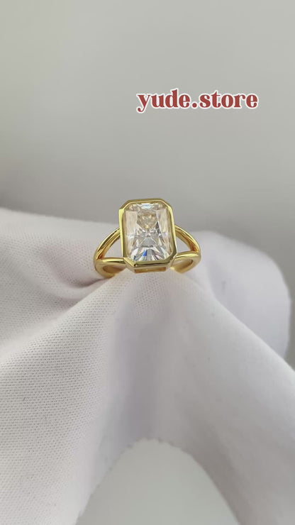Radiant Cut 5 Carat Ring 雷迪恩切割5克拉戒指